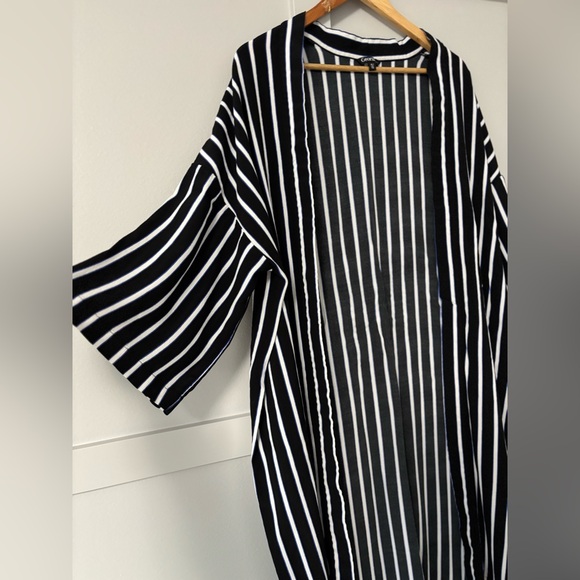 Black, White and Indigo Striped Kimono - Picture 3 of 7